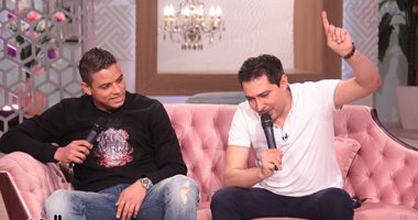 فيديو.. 3 أهلاوية وزملكاوى  ملوك الكوميديا  فى الملاعب المصرية  - 