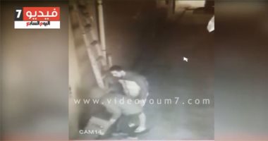 فيديو يرصد لحظة تورط عاطلين فى سرقة خزينة محطة وقود الطالبية
