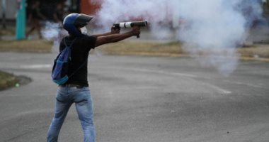 صور.. اشتباكات عنيفة مع المتظاهرين فى نيكاراجوا تتحول لحرب شوارع مع الشرطة