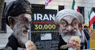 صور.. مظاهرات ضد زيارة وزير خارجية إيران لمجلس العلاقات الخارجية فى نيويورك