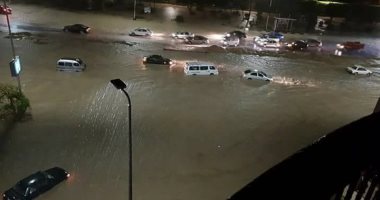 جهاز مدينة القاهرة الجديدة يفشل فى السيطرة على مياه الأمطار بالتجمع
