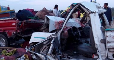 إصابة شابين فى حادث انقلاب سيارة من أعلى كوبري "56" بالعاشر من رمضان