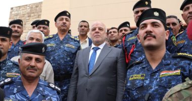 صور.. رئيس الوزراء العراقى يزور مقر القوات الخاصة فى مدينة كركوك