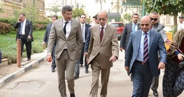 شريف إسماعيل يصل للبرلمان للقاء رئيس مجلس النواب 