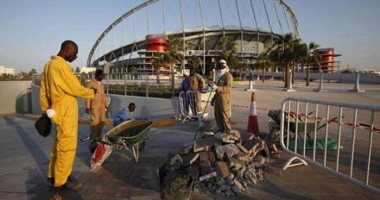 منظمة حقوقية دولية تطالب قطر بالتحقيق فى وفاة العمال الوافدين