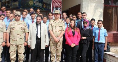 صور.. متحف السادات بالإسكندرية ينظم احتفالية النصر بالمدرسة العسكرية