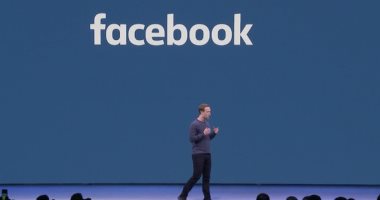 زوكربيرج يدافع عن فيس بوك فى جلسة سرية عبر الفيديو مع موظفيه
