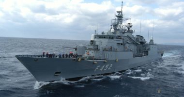 البحرية اليونانية: سفينة شحن تركية تحتك بزورق تابع لها فى بحر إيجه