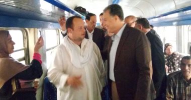 وزير النقل فى جولة مفاجئة لمحطة مصر لمتابعة استعدادات رمضان