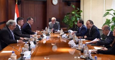 رئيس الوزراء يلتقى وزير الطاقة والسياحة القبرصى لبحث سبل التعاون المشترك