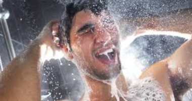 موقع "timesnownews": الاستحمام بالماء الساخن هو الأفضل حتى فى فصل الصيف