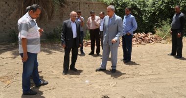 محافظ قنا يعاين موقع إنشاء محطة مياه أبو دياب بتكلفة 12 مليون جنيه