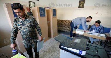صور.. بدء التصويت لأفراد القوات المسلحة فى الانتخابات البرلمانية بالعراق