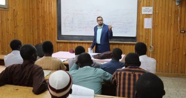"البحوث الإسلامية" ينظم دورات لمراجعة المقررات الدراسية للطلاب الوافدين