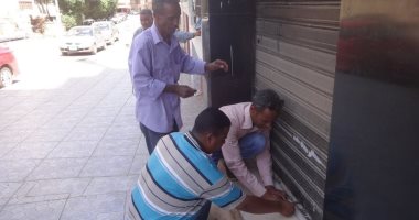 صور.. إغلاق مقهى شهير لعدم توافر شروط الترخيص بمدينة الأقصر