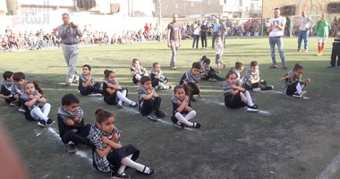 أطفال برج مغيزل يعبرون عن معاناة الفلسطينيين بمشهد تمثيلى.. فيديو وصور