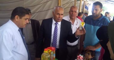 صور.. رئيس مدينة بئر العبد يفتتح معرض "أهلا رمضان" بشمال سيناء