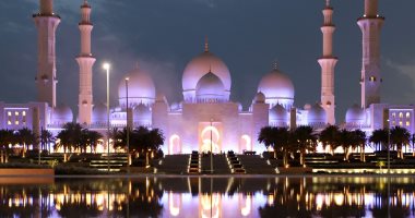 رفع الطاقة الاستيعابية للمساجد فى الإمارات إلى 50% بدءا من 3 أغسطس