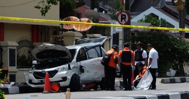 صور.. شرطة إندونيسيا تقتل 4 رجال بعد هجوم على مقر لها