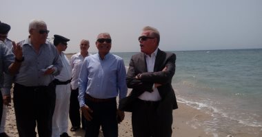 صور.. محافظ جنوب سيناء يصدق على 250 ألف جنيه لاستكمال الشاطئ العام بطور سيناء