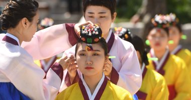 جميلات كوريا الجنوبية يحتفلن بيوم "بلوغ سن الرشد" فى سول - صور