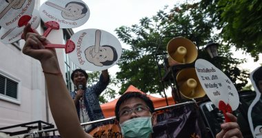 صور.. مظاهرات فى تايلاند تطالب الجيش بالتخلى عن السلطة