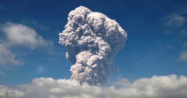 ثوران بركان جبل ميرابى فى إندونيسيا للمرة الرابعة خلال 24 ساعة
