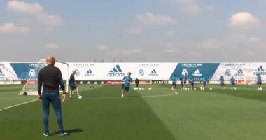 فيديو.. مودريتش يسجل هدفا رائعا فى تدريبات ريال مدريد من صناعة زيدان