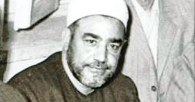 46 عاما على وفاة صاحب "مولاى إنى بابك".. 10 معلومات عن الشيخ النقشبندى