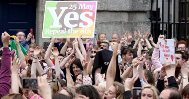 صور.. رسميا أكثر من 66% من الأيرلنديين يصوتون لصالح السماح بالإجهاض