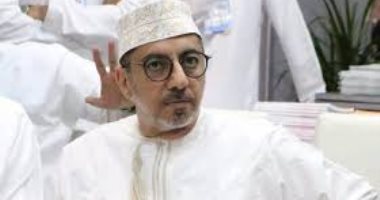 رحيل الشاعر والأديب العمانى محمد الحارثى عن عمر يناهز 56 عاما