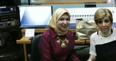 الإذاعية القديرة نادية صالح ضيفة "فنان فى ليل رمضان" مع عزة إسماعيل