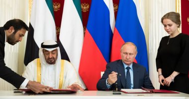 صور.. روسيا والإمارات توقعان اتفاق شراكة يهدف إلى استقرار أسواق النفط