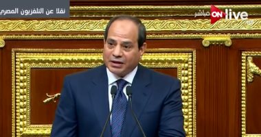 فيديو.. التليفزيون المصرى يذيع فيلمًا وثائقيًا عن إنجازات الرئيس السيسى