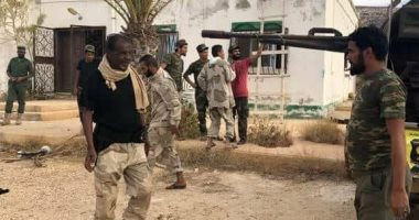 ننشر صورة قائد القوات الخاصة الليبية داخل معسكر الصاعقة بعد تحريره فى درنة 
