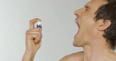 باحثون يطورون جهاز استشعار للكشف عن رائحة الفم الكريهة