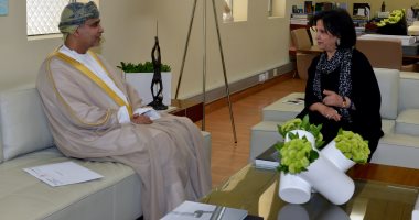 رئيس هيئة البحرين للثقافة والآثار تستقبل سفير عمان لبحث التعاون المشترك