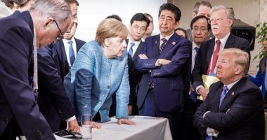 نيويورك تايمز: العالم يتسابق لوضع عنوان لصورة ترامب وقادة قمة G7
