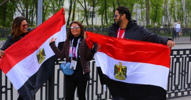 جماهير مصر تستعد مبكرا لمباراة روسيا في منطقة المشجعين