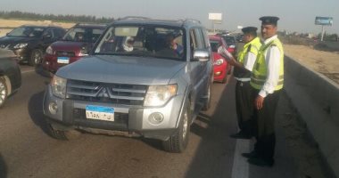 المرور يشن حملات رادار  على الطرق السريعة لمنع السرعات