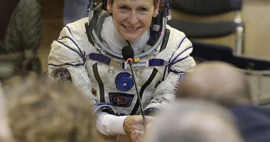 رائدة فضاء ناسا "بيجى وايتسون" تعلن تقاعدها بعد تحطيمها للأرقام القياسية