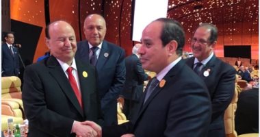 منصور هادى يهنئ الرئيس السيسى بعيد الفطر ويؤكد قوة علاقات مصر واليمن