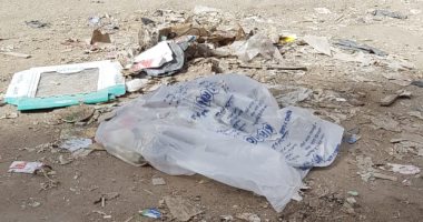 قارئ يشكو من انتشار القمامة بشوارع مدينة الواسطى ببنى سويف