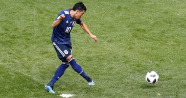 مدافع كولومبيا يمنح اليابان أول ركلة جزاء فى تاريخ كأس العالم.. فيديو
