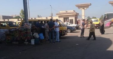 رئيس مدينة المحلة والقيادات الأمنية يتفقدون موقف سيارات المدينة