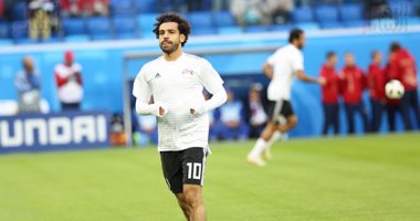 فيديو وصور.. منتخب مصر يصل ملعب كريستوفسكى ويبدأ تدريبات الإحماء 