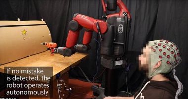 باحثون يطورون "خادم روبوت" جديدا يمكن التحكم فيه بقوة العقل  