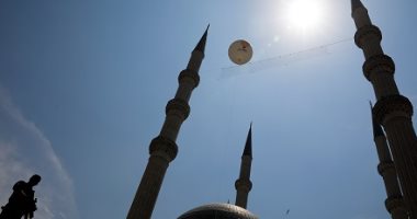 صورة اليوم.. قناصة أردوغان أعلى مساجد اسطنبول لتأمين حشده الانتخابى 
