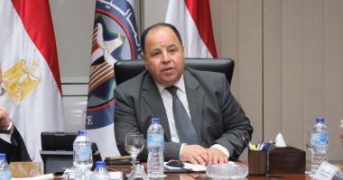 وزير المالية: مصر تتوقع عجزا بنسبة 9.8% فى الميزانية الجديدة