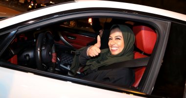 للمرة الأولى فى تاريخ المملكة اليوم المرأة السعودية تقود سيارتها وسط اهتمام دولى المشاهير يوثقون اللحظات الأولى وفرحة السعوديات بعد الانطلاق تخصيص مواقف خاصة للنساء وسعوديات شكرا خادم الحرمين فيديو اليوم